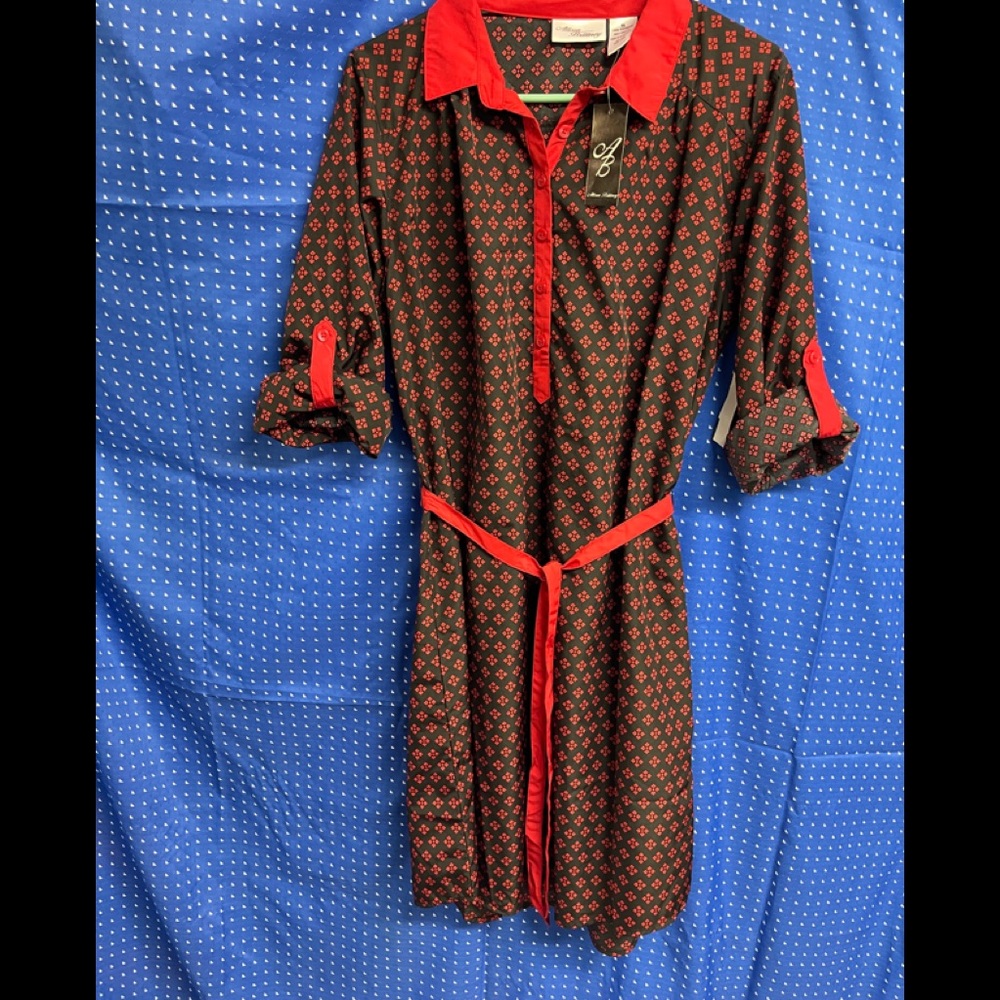 Allie Baker original with tags retailed $110 sz xl